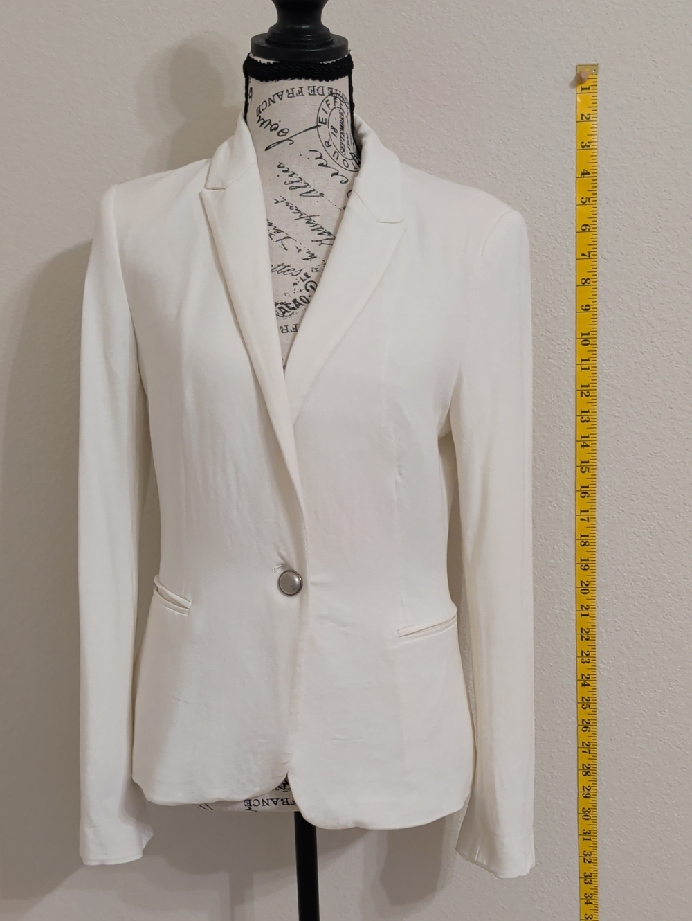 Zara White Single-Button Tailored Blazer